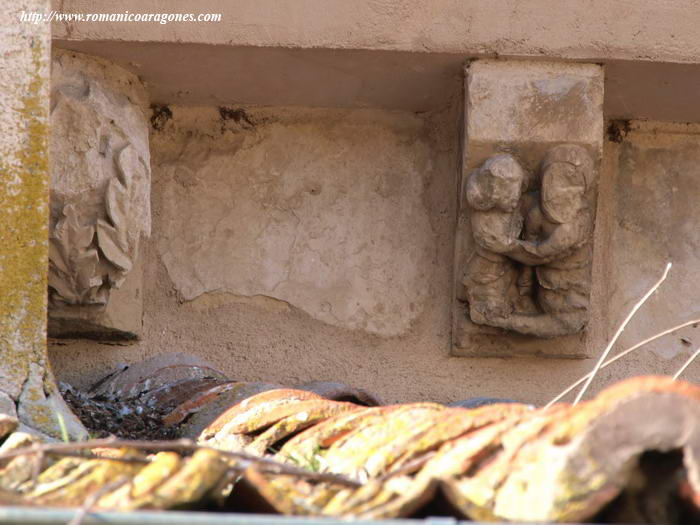 CANECILLOS LADO SUR DE LA CABECERA